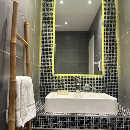 호텔 Le Mistral 3*