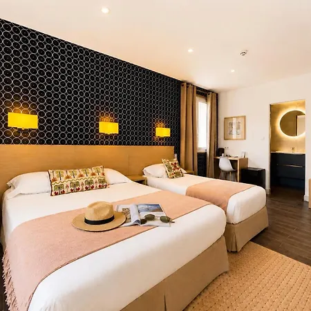Otel Le Mistral 3*