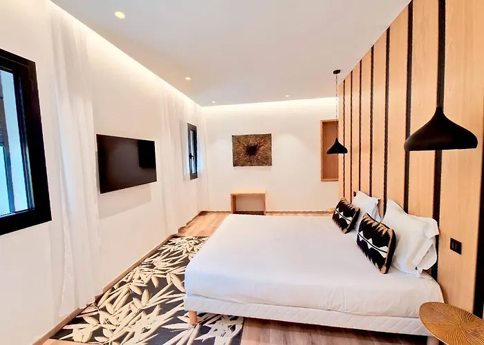Le Mistral 3*